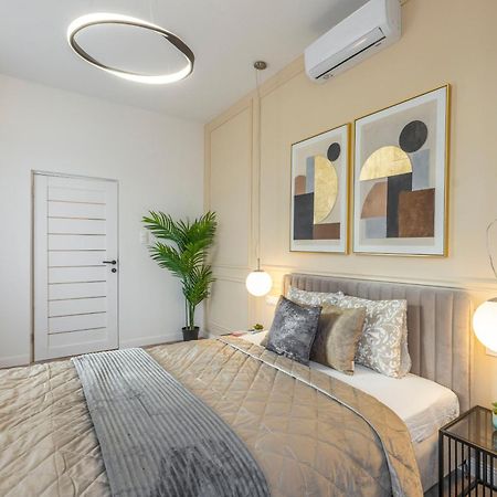 Luxury & Classy Central Apartment With 3Bedrm, 2Bathrm Budapest Exterior photo
