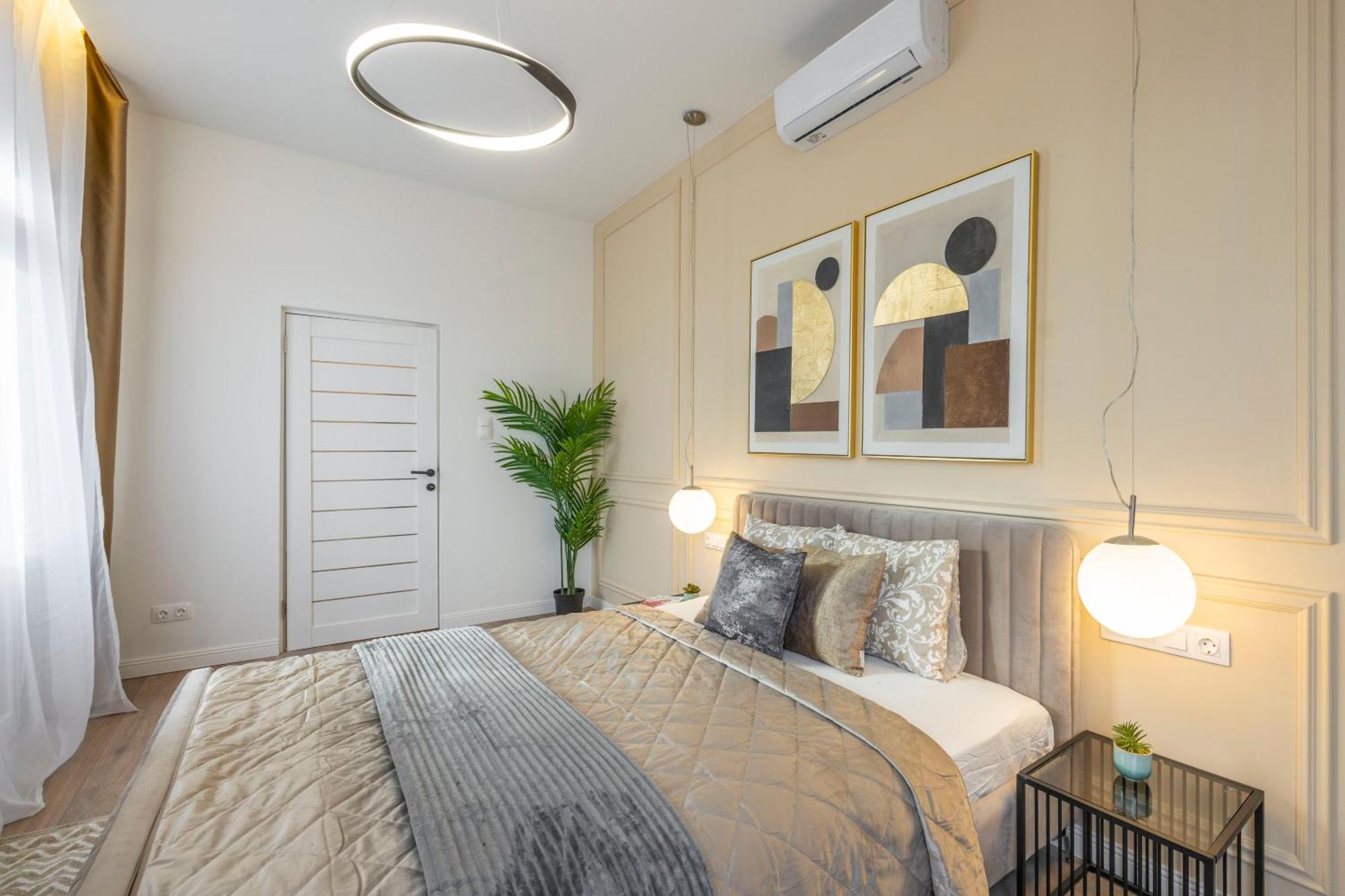 Luxury & Classy Central Apartment With 3Bedrm, 2Bathrm Budapest Exterior photo