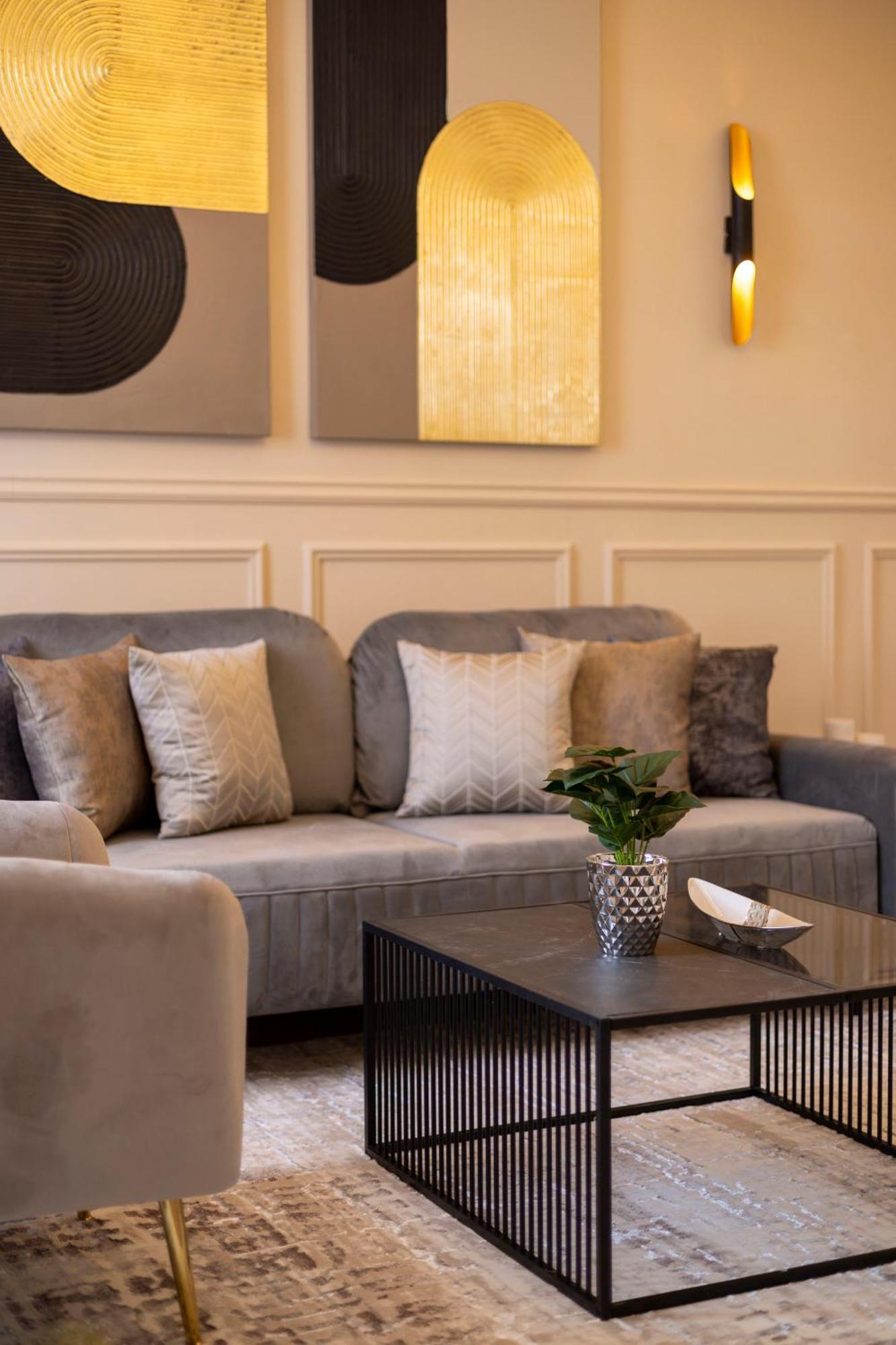 Luxury & Classy Central Apartment With 3Bedrm, 2Bathrm Budapest Exterior photo